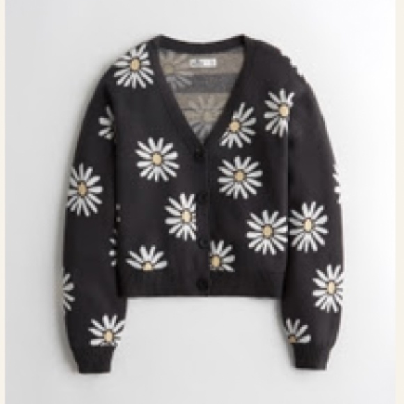 Hollister gray, white and yellow large daisies jacquard slouchy cardigan AS NEW - Picture 1 of 9